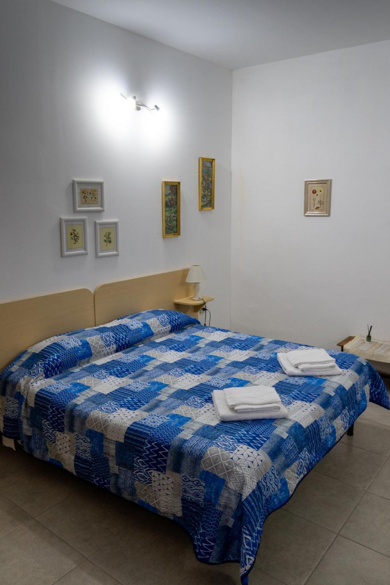 Appartamento Per Turisti Filoxenia Santa Severina Exterior photo
